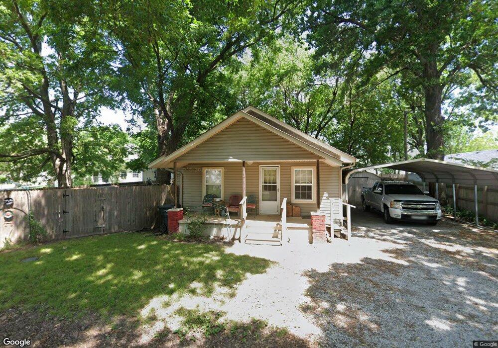 606 E Mayberry Ave, Claremore, OK 74017 - photo 1