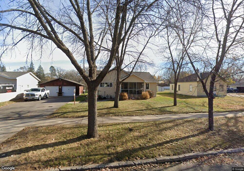 1124 Broadway Ave S, Sauk Rapids, MN 56379 - photo 1