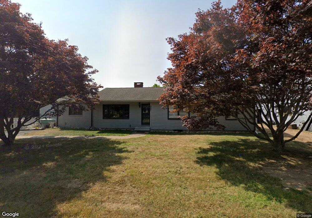 685 Strawberry Hill Rd, Centerville, MA 02632 - photo 1