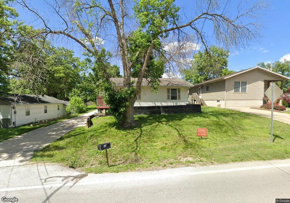 460 E Aurora Ave, Des Moines, IA 50313 - photo 1