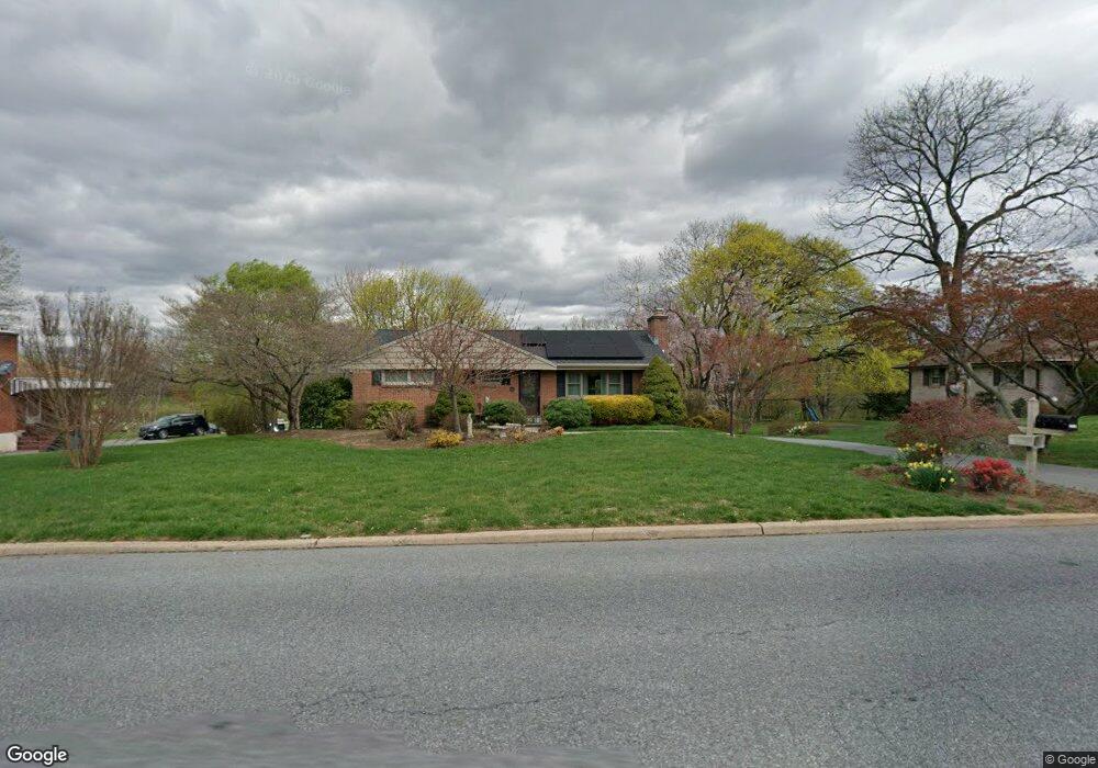 3229 Stoudts Ferry Bridge Rd, Reading, PA 19605 - photo 1