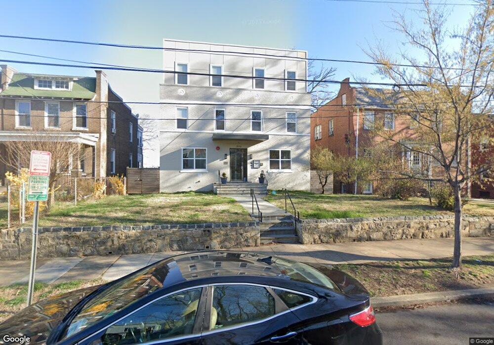 2916 P St SE unit A, Washington, DC 20020 - photo 1