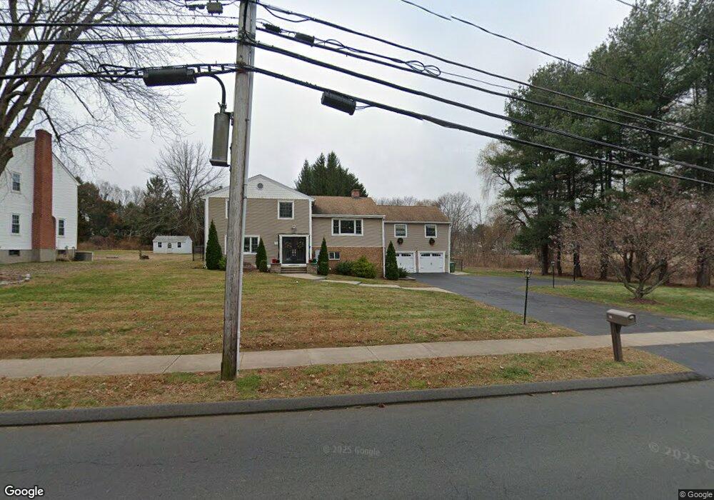 194 Neipsic Rd, Glastonbury, CT 06033 - photo 1