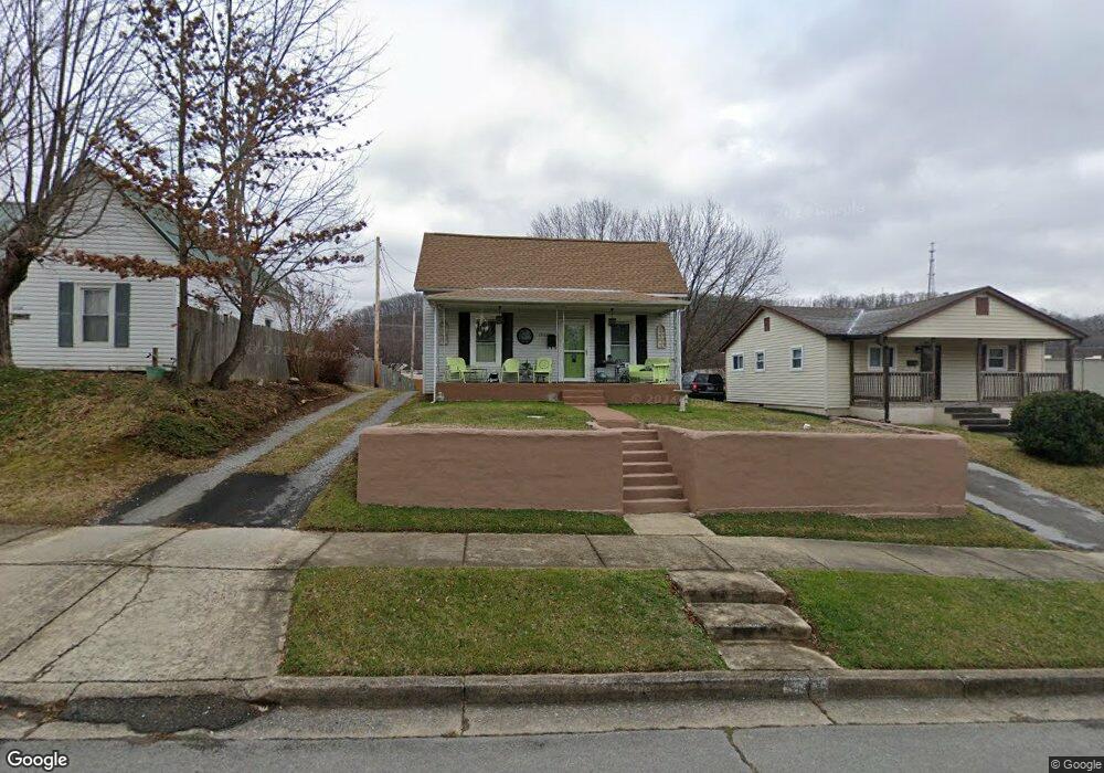 1004 E Myrtle Ave, Johnson City, TN 37601 - photo 1