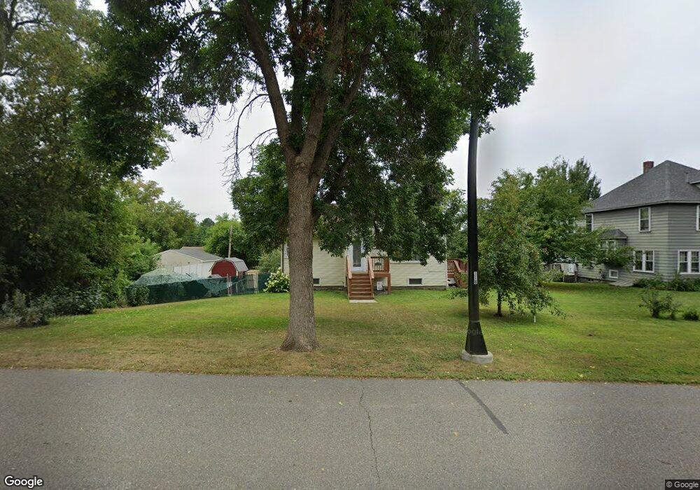 118 SW 4th St, Grand Rapids, MN 55744 - photo 1