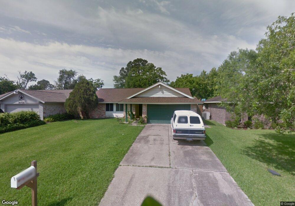 16734 Townes Rd, Friendswood, TX 77546 - photo 1