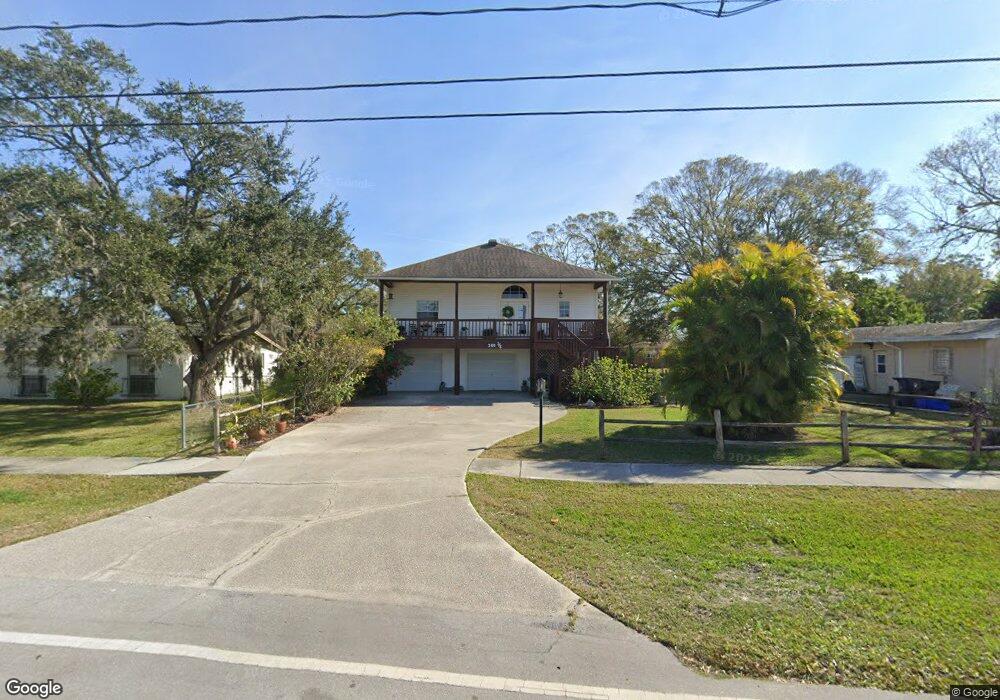 301 1/2 Shore Dr E, Oldsmar, FL 34677 - photo 1
