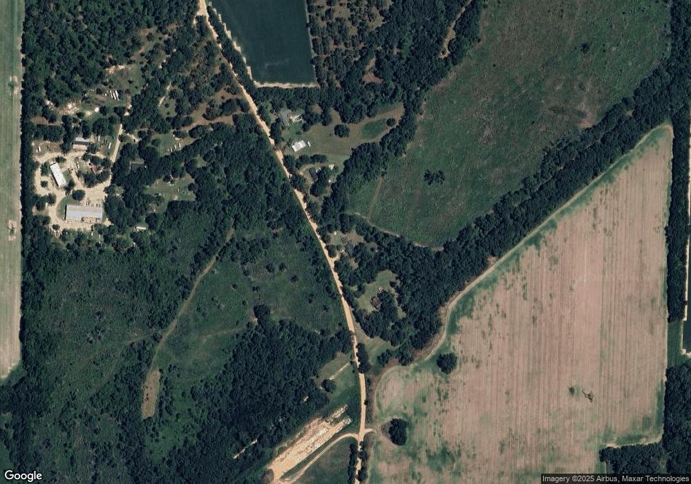 223 Pine Forest Rd, Bainbridge, GA 39819 - photo 1