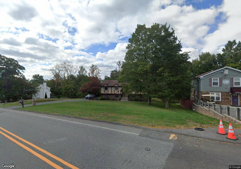 33 Reinhardt Rd, Wayne, NJ 07470 - photo 1