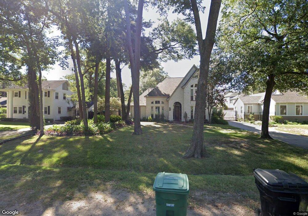 527 W 33rd St, Houston, TX 77018 - photo 1