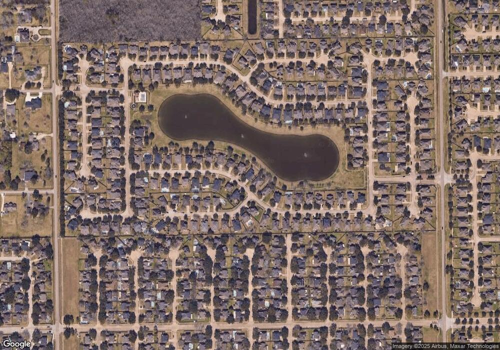 4703 Lakefront Terrace Dr, Pearland, TX 77584 - photo 1