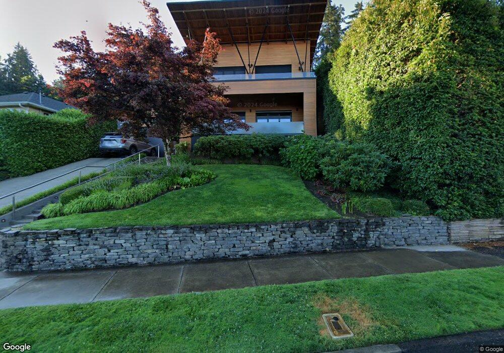 1799 Fairmount Blvd, Eugene, OR 97403 - photo 1