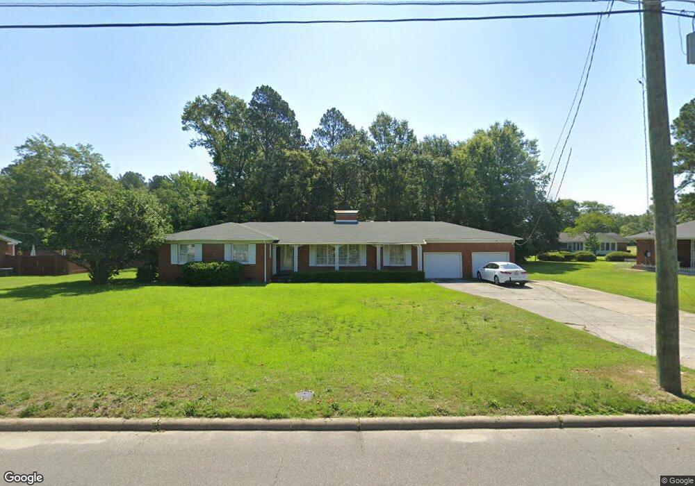 1210 S Caledonia Rd, Laurinburg, NC 28352 - photo 1
