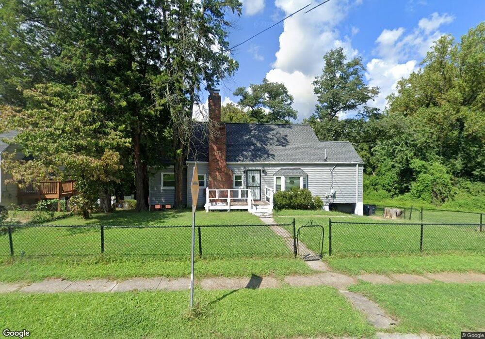 5306 N Englewood Dr, Hyattsville, MD 20785 - photo 1