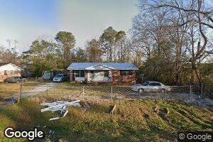 319 E Calhoun St E, Wadley, GA 30477