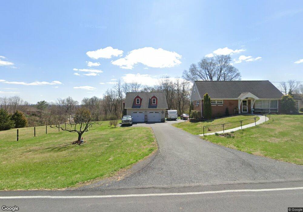 797 Freemansville Rd, Reading, PA 19607 - photo 1