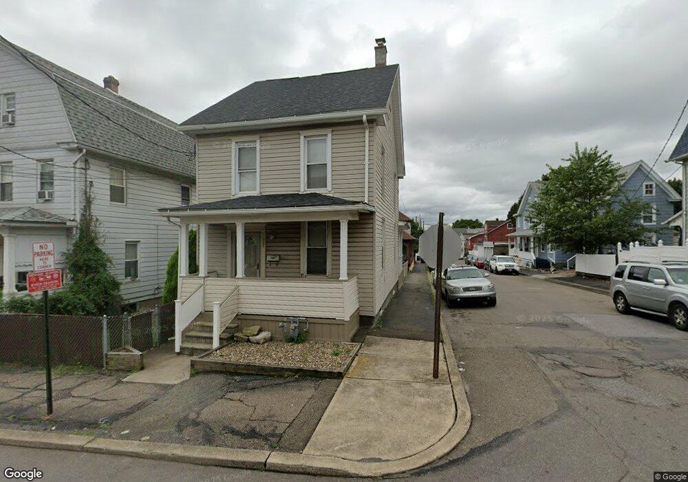 580 N Wyoming St, Hazleton, PA 18201 - photo 1