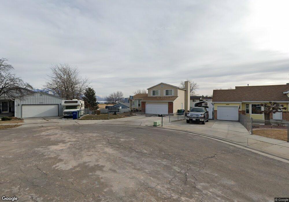 4901 Pawnee Cir, West Jordan, UT 84081 - photo 1