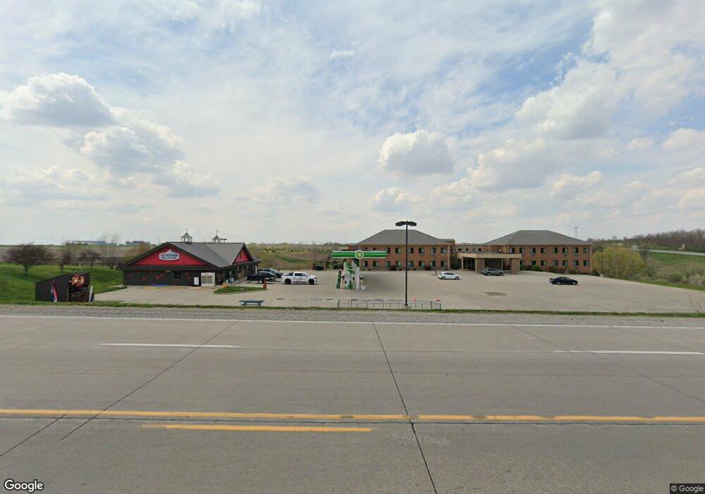 4300 S 22nd Ave E, Newton, IA 50208 - photo 1