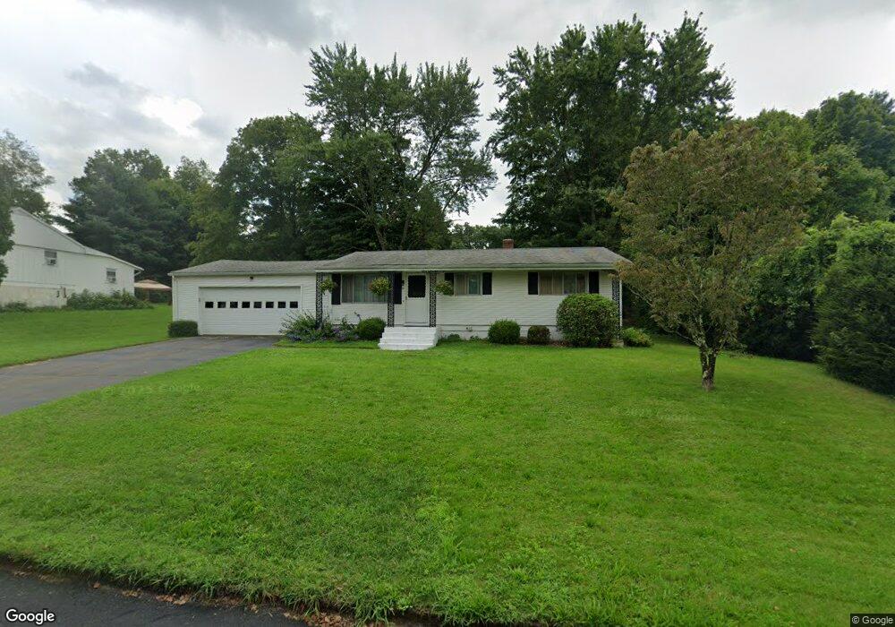 63 Oak Ridge Dr, Middletown, CT 06457 - photo 1