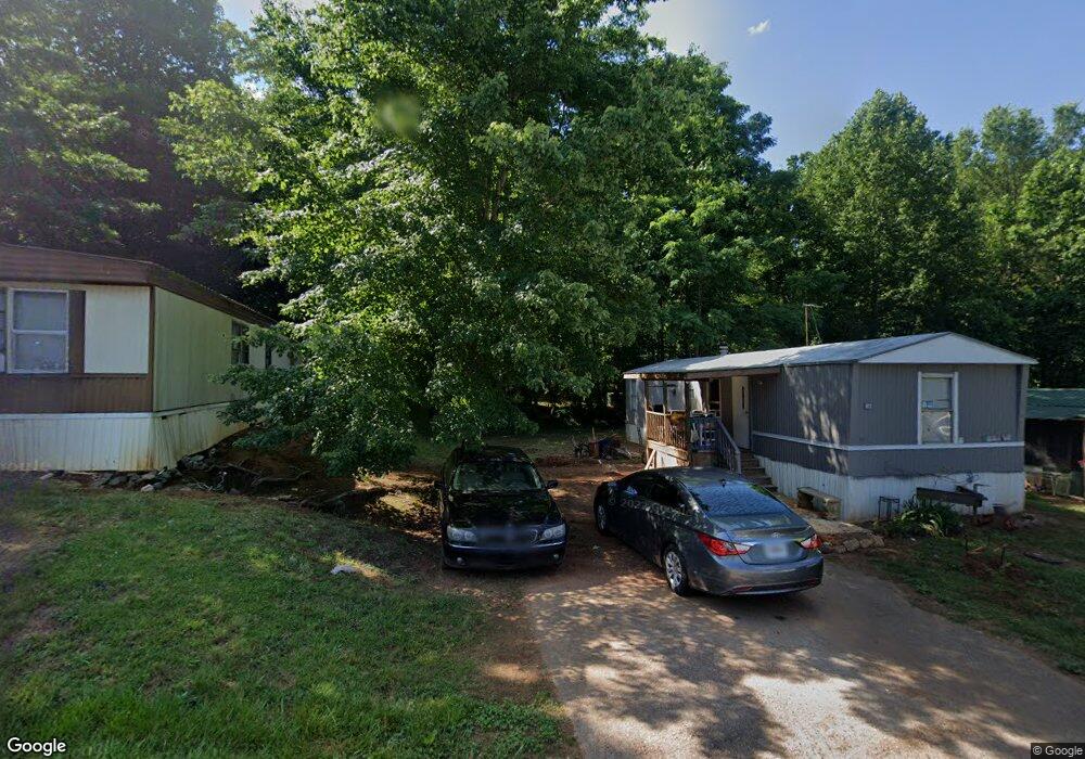 429 Whispering Woods Cir, Cornelia, GA 30531 - photo 1