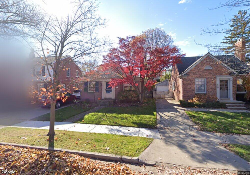 455 Touraine Rd, Grosse Pointe Farms, MI 48236 - photo 1