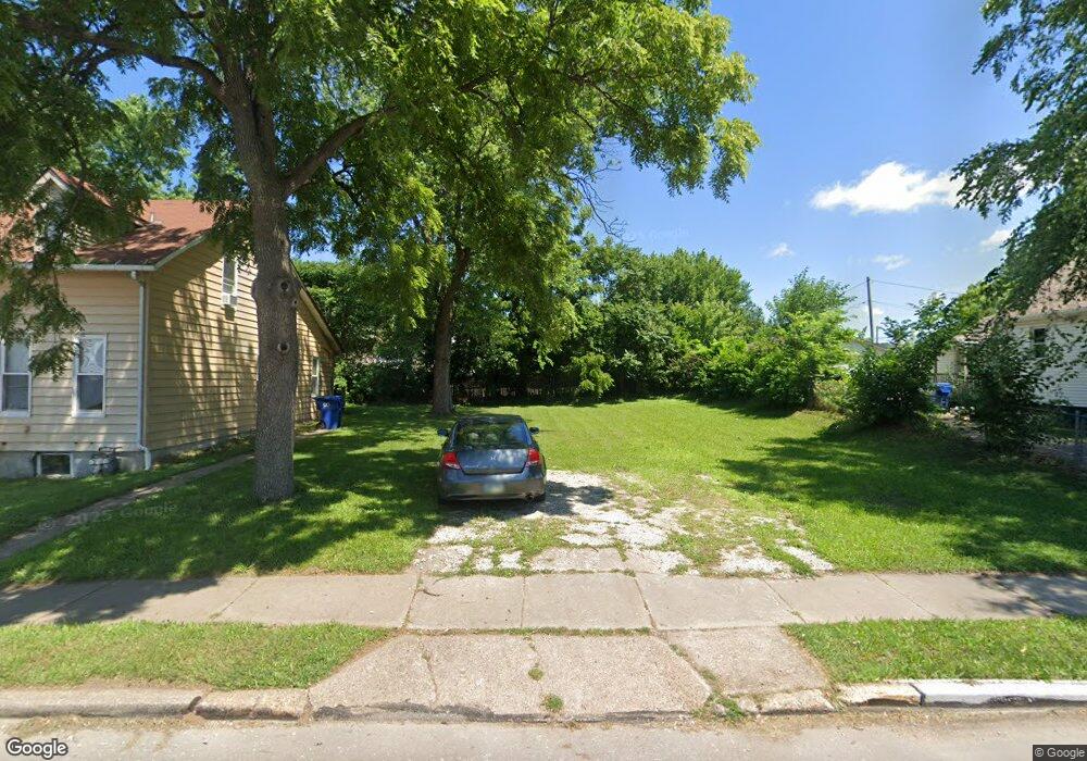 1640 W 2nd St, Davenport, IA 52802 - photo 1