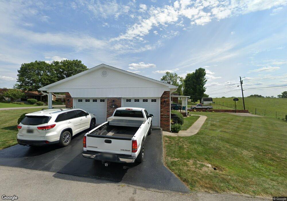 602 Scenic Dr, Harrodsburg, KY 40330 - photo 1