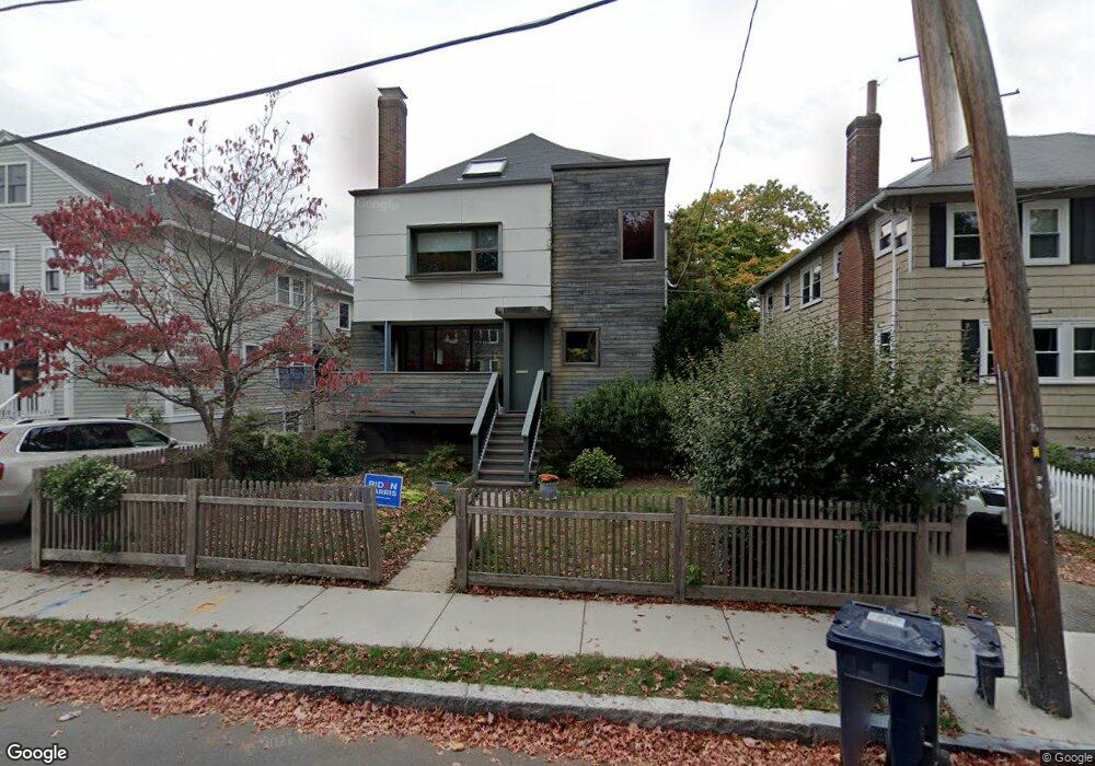 72 Grozier Rd, Cambridge, MA 02138 - photo 1