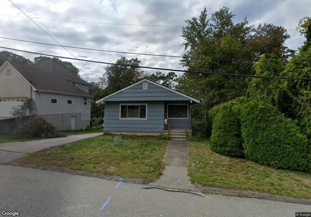 76 Ward Ave, Westerly, RI 02891 - photo 1