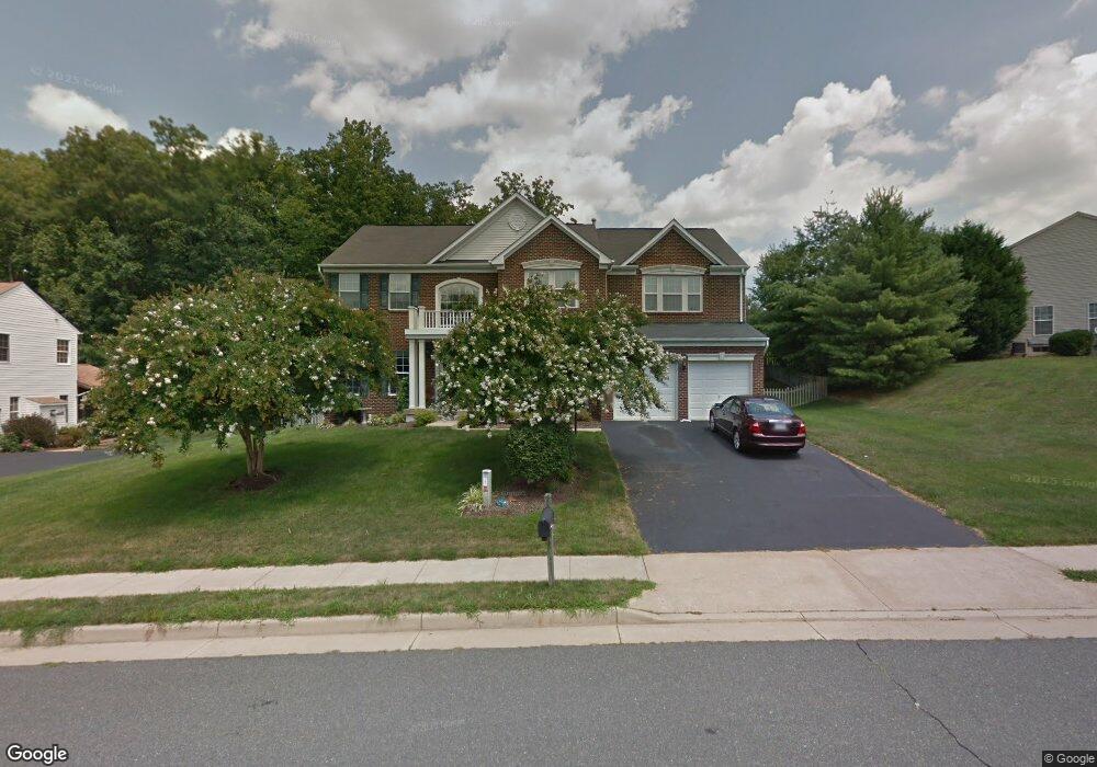 17941 Swans Creek Ln, Dumfries, VA 22026 - photo 1