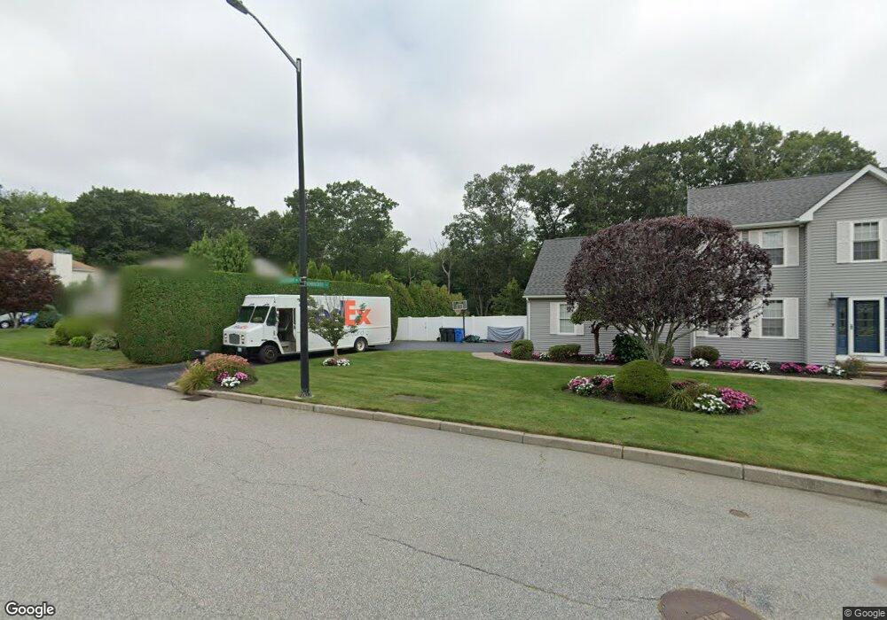 23 Hummingbird Ln, Cranston, RI 02921 - photo 1