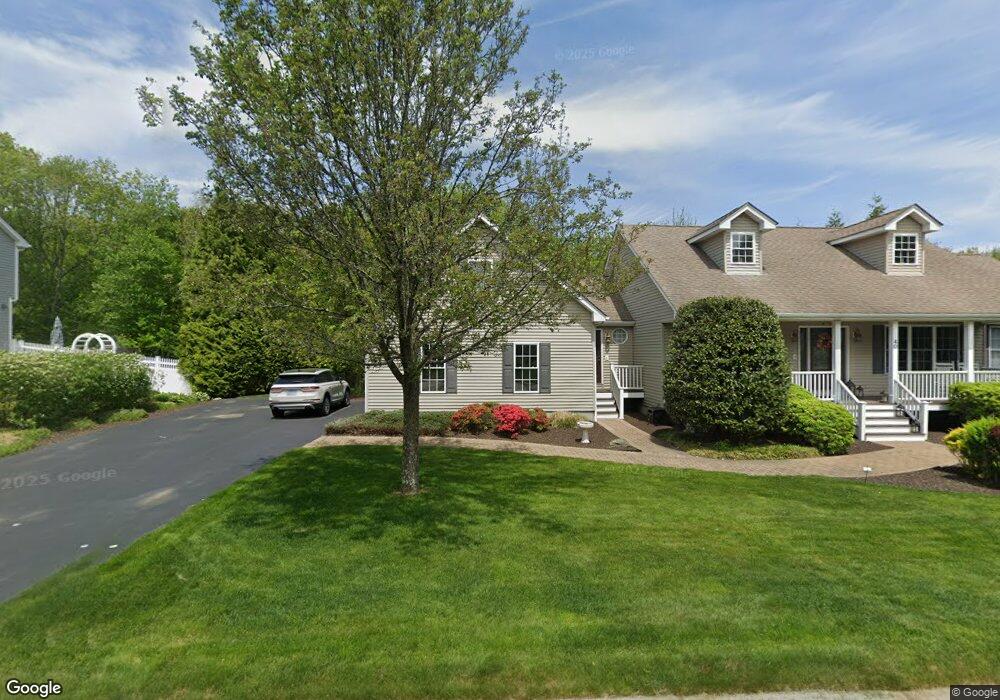 38 Hummingbird Ln, Cranston, RI 02921 - photo 1