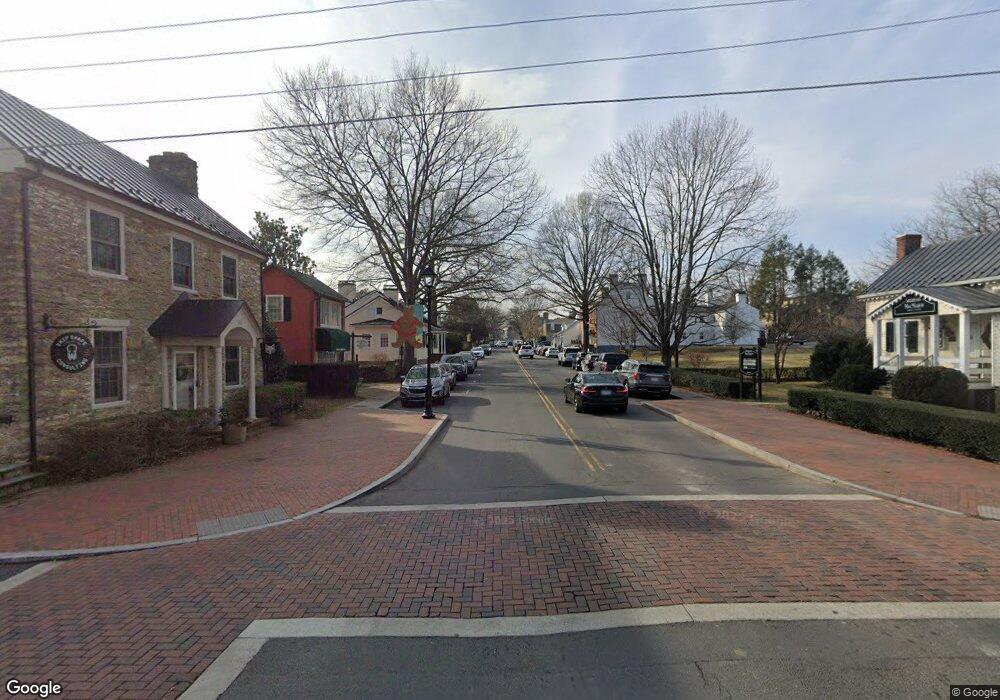 2 N Hamilton St, Middleburg, VA 20117 - photo 1