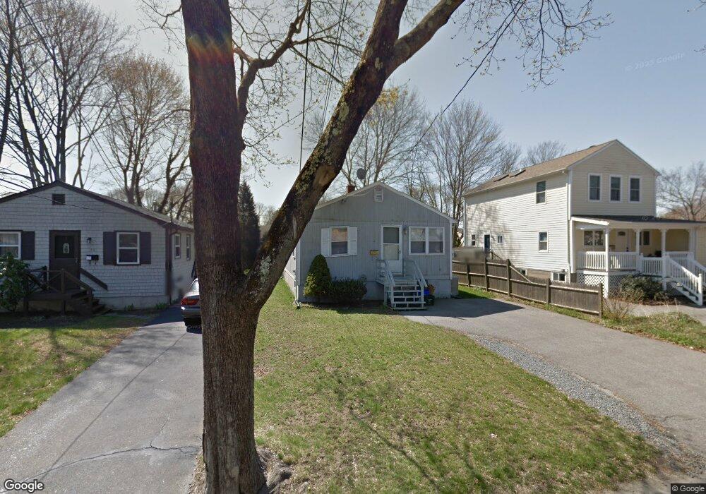 9 Wallis Ave, Barrington, RI 02806 - photo 1