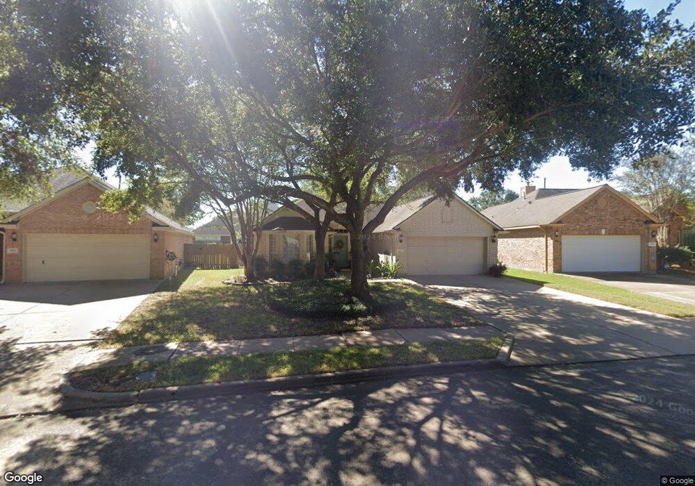 5922 Centennial Glen Dr, Katy, TX 77450 - photo 1