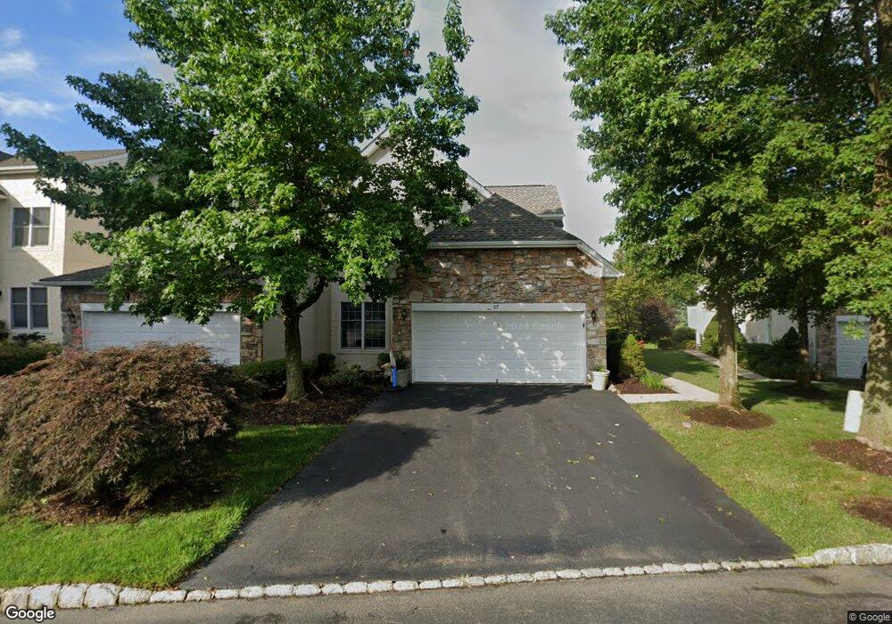 37 Georgetown Ct, Basking Ridge, NJ 07920 - photo 1