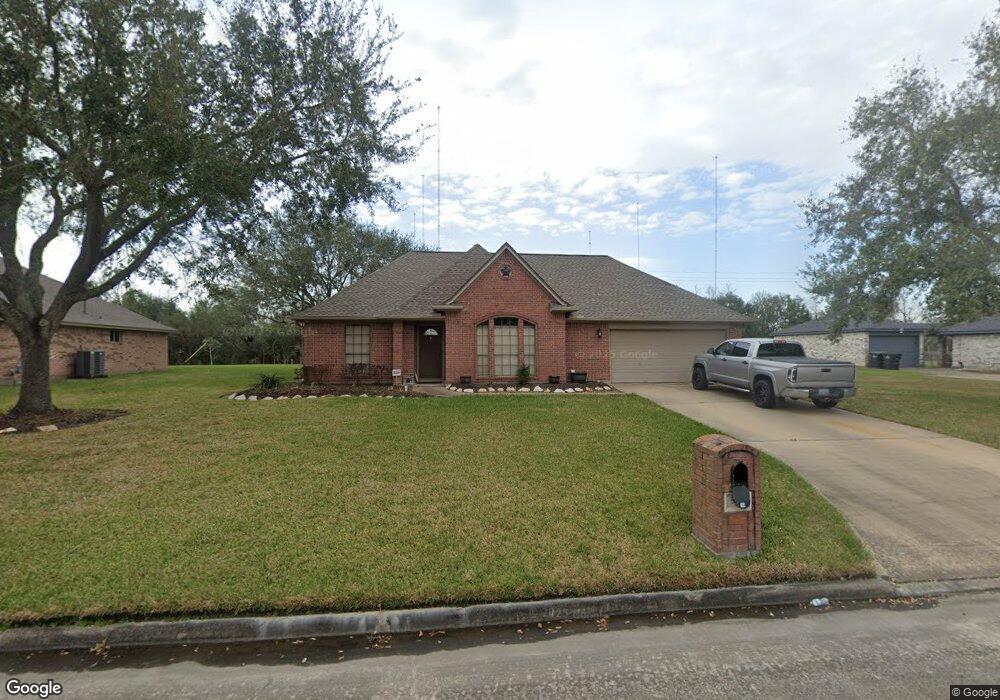 514 Dovedale Ln, Alvin, TX 77511 - photo 1