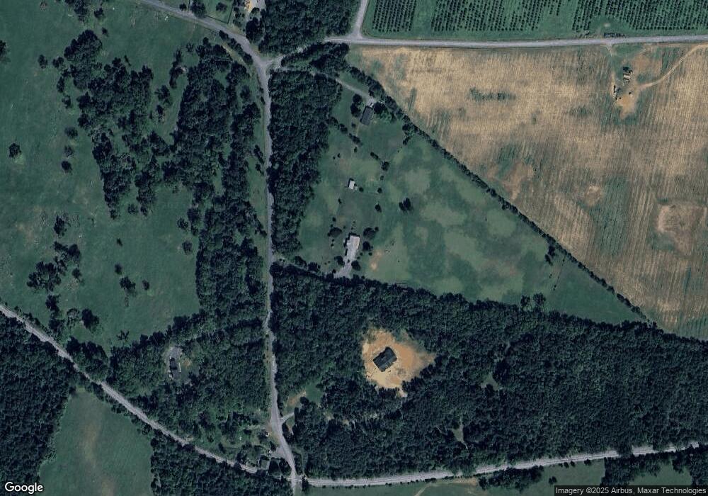 900 Swimley Rd, Berryville, VA 22611 - photo 1