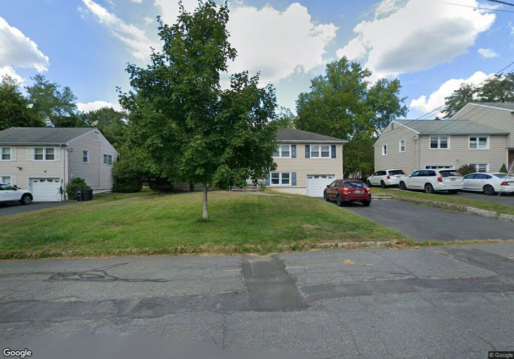 14 Alcott Dr, Livingston, NJ 07039 - photo 1