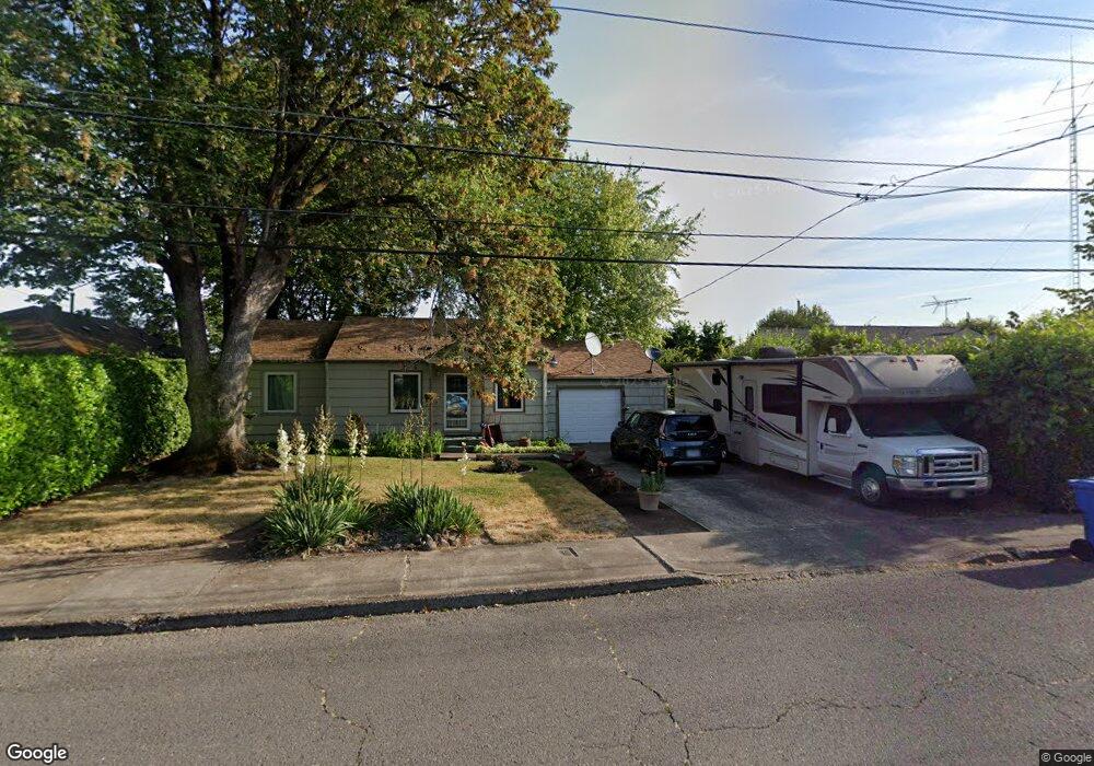 2075 Stortz Ave NE, Salem, OR 97301 - photo 1