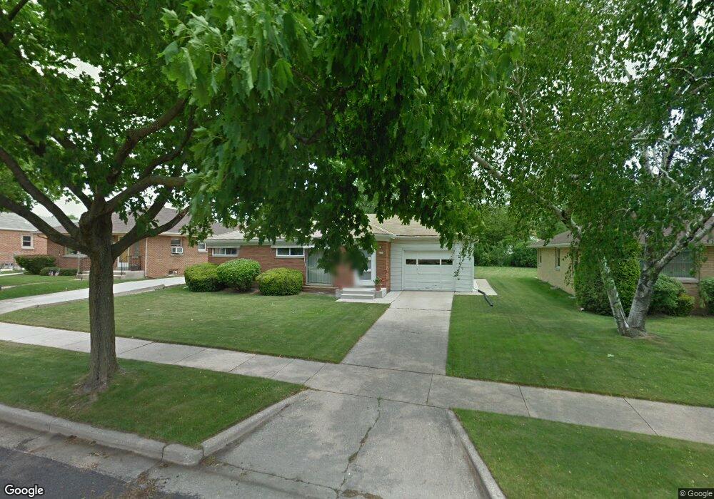 4374 S Taylor Ave, Milwaukee, WI 53207 - photo 1