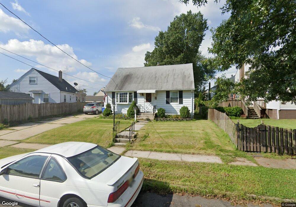 141 Winchester Rd, Fords, NJ 08863 - photo 1
