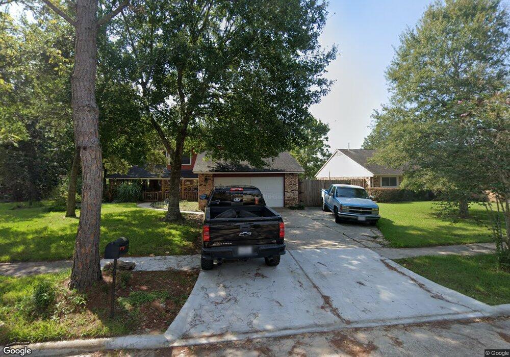 318 Gleneagles Dr, Friendswood, TX 77546 - photo 1