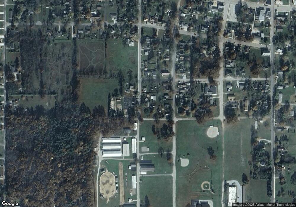 209 S Division St, Hamlet, IN 46532 - photo 1