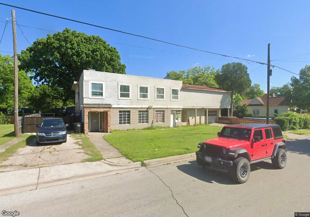 506 Williams Ave, Cleburne, TX 76033 - photo 1