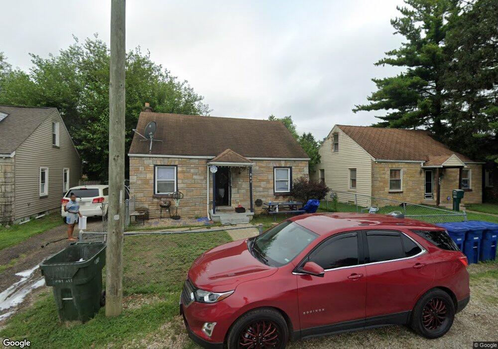 865 Ruby Ave, Columbus, OH 43227 - photo 1