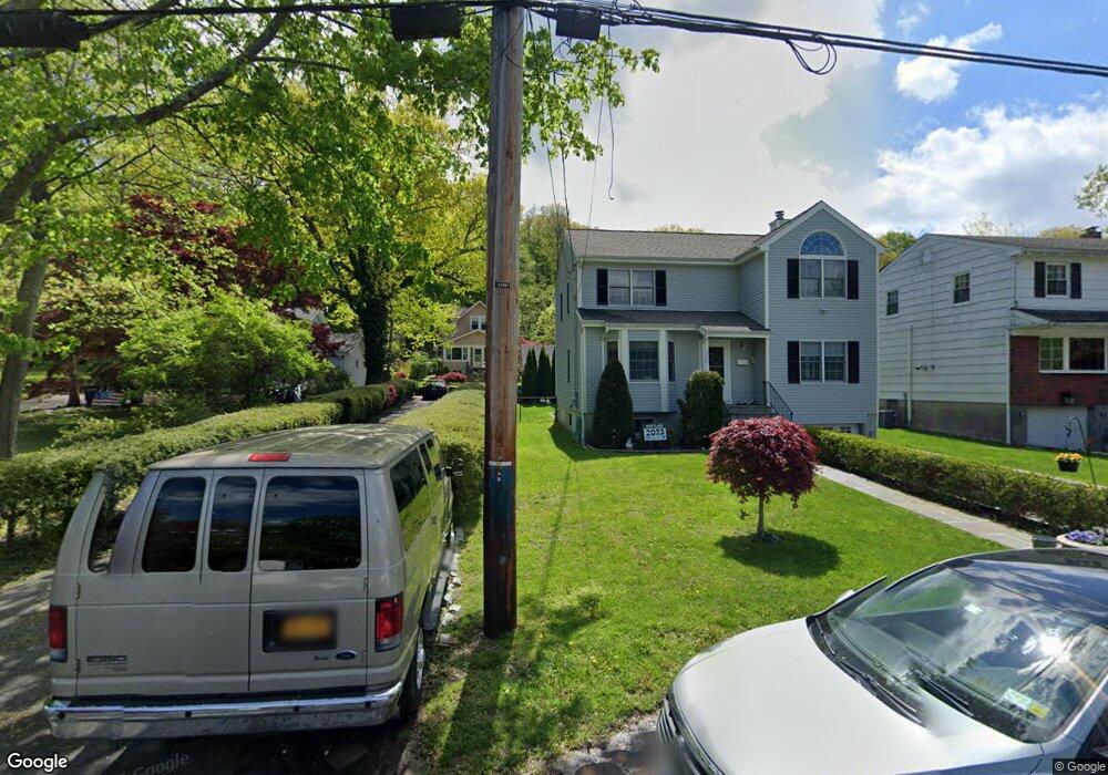 504 Warren Ave, Hawthorne, NY 10532 - photo 1