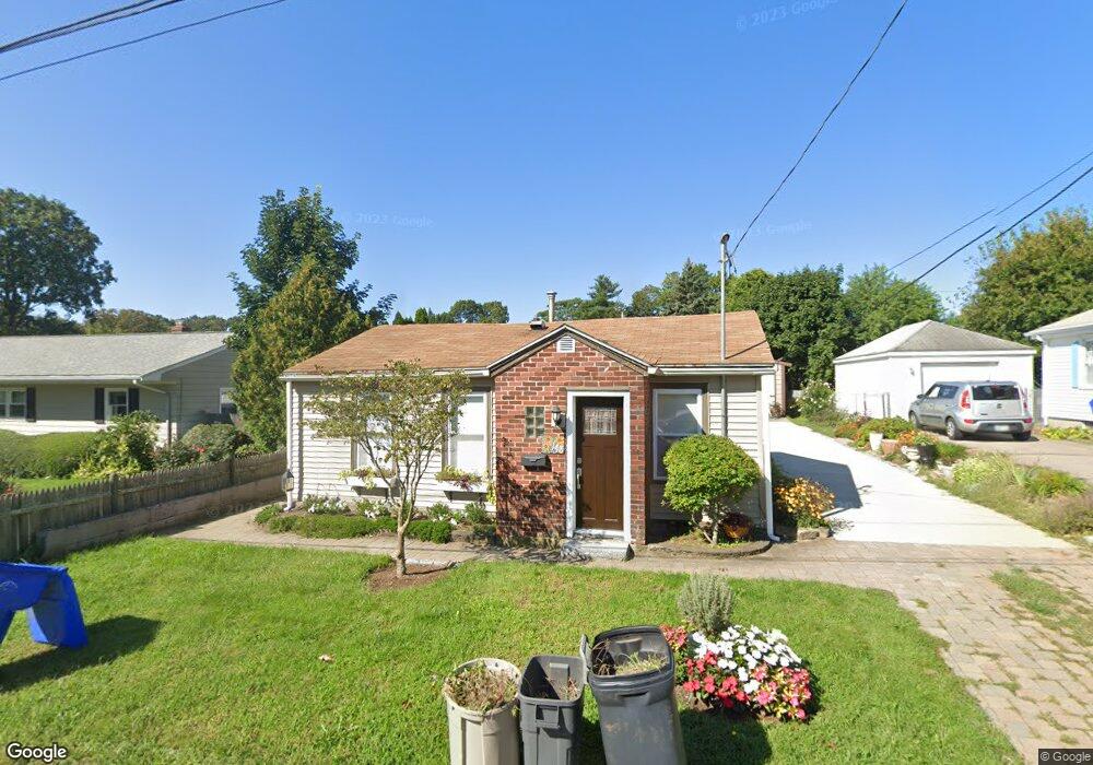 148 Hartford Ave, Riverside, RI 02915 - photo 1