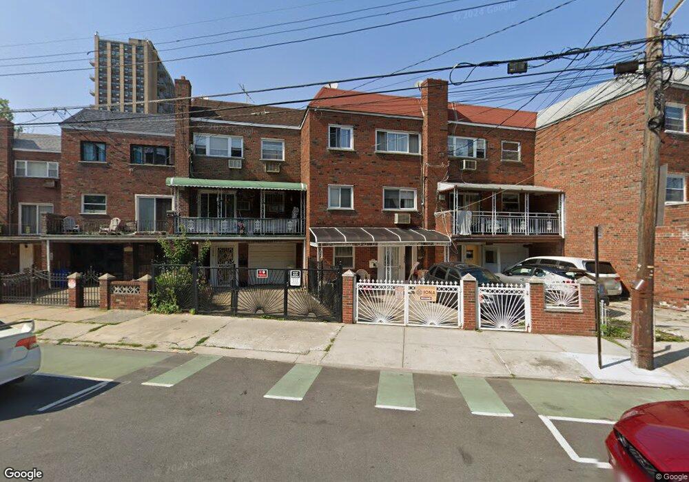 1956 Bronxdale Ave, Bronx, NY 10462 - photo 1